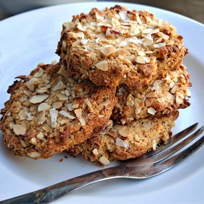 Keto Vanilla Almond Crunch Cookies